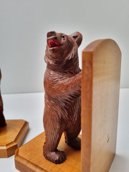Houten-Beren-boekensteunen-Brienz-black-forest-bear-woodcarving-bookends-Geschwister Sarbach-Bookends-Switzerland-00010